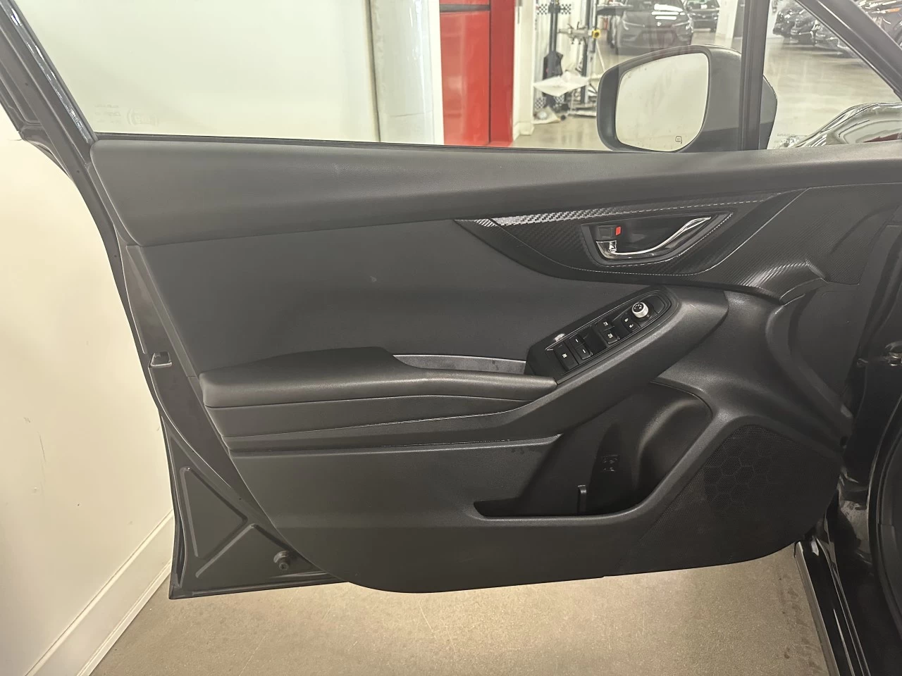 2017 Subaru Impreza
                                                    Touring Image principale