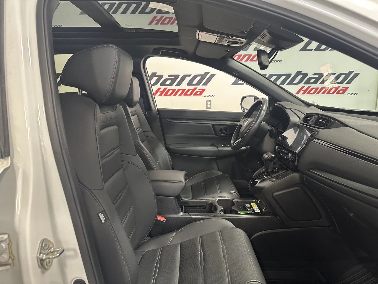 2020 Honda CR-V Touring/Black Edition Main Image