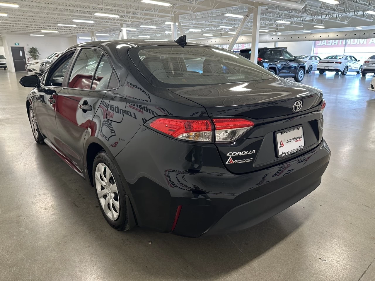 2024 Toyota Corolla
                                                    LE Main Image