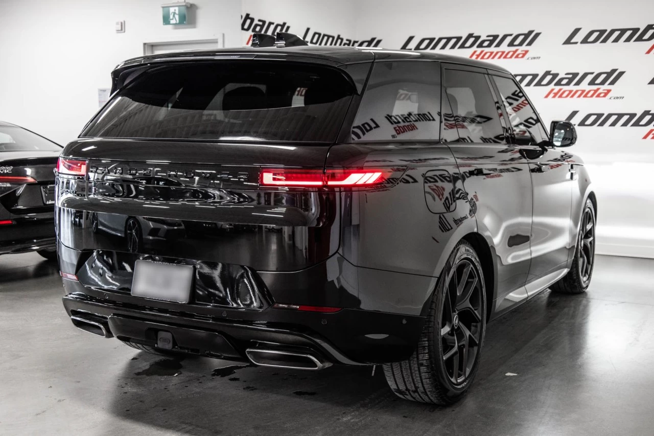 2025 Land Rover Range Rover Sport Dynamic SE https://www.lombardihonda.com/resize/b990ff35b810a3abc0cc817b2ca24889-1