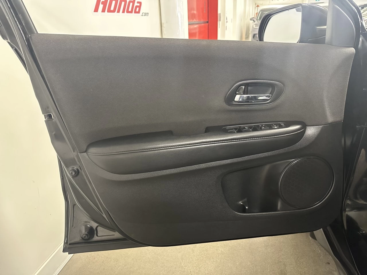 2020 Honda HR-V LX Image principale