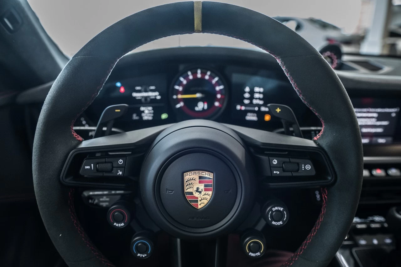2024 Porsche 911 GT3 RS https://www.lombardihonda.com/resize/b990ff35b810a3abc0cc817b2ca24889-1