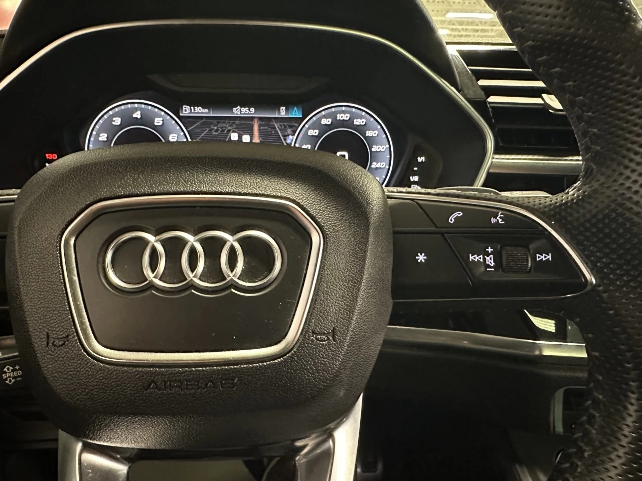 2019 Audi Q3 Technik Main Image