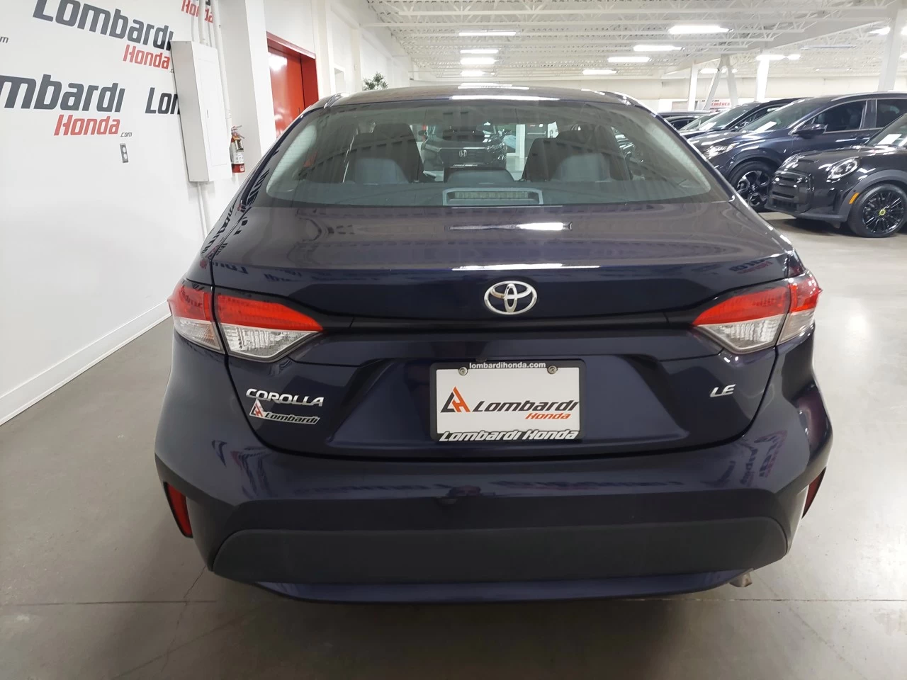 2021 Toyota Corolla LE https://www.lombardihonda.com/resize/b990ff35b810a3abc0cc817b2ca24889-1