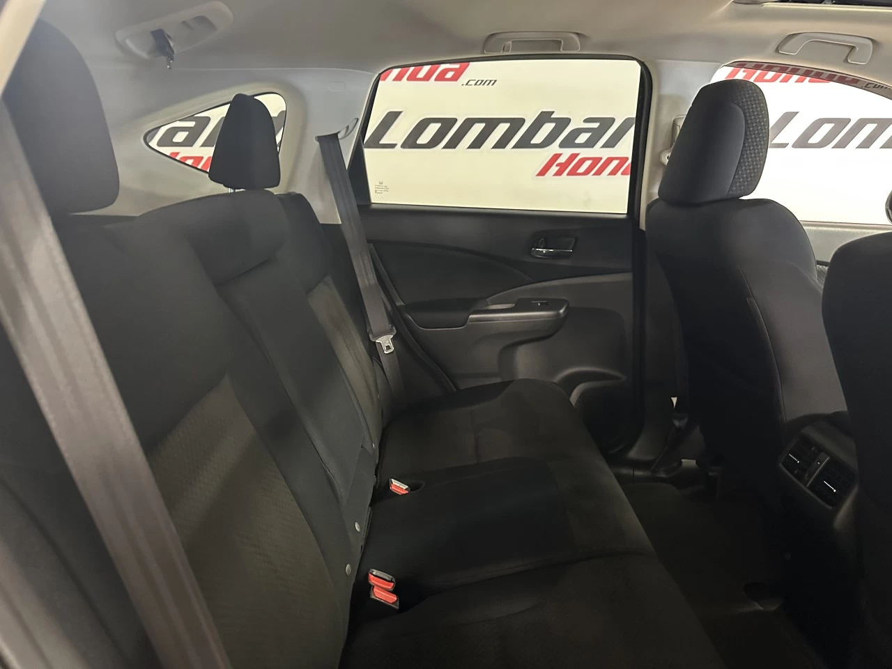 2016 Honda CR-V
                                                    EX Main Image