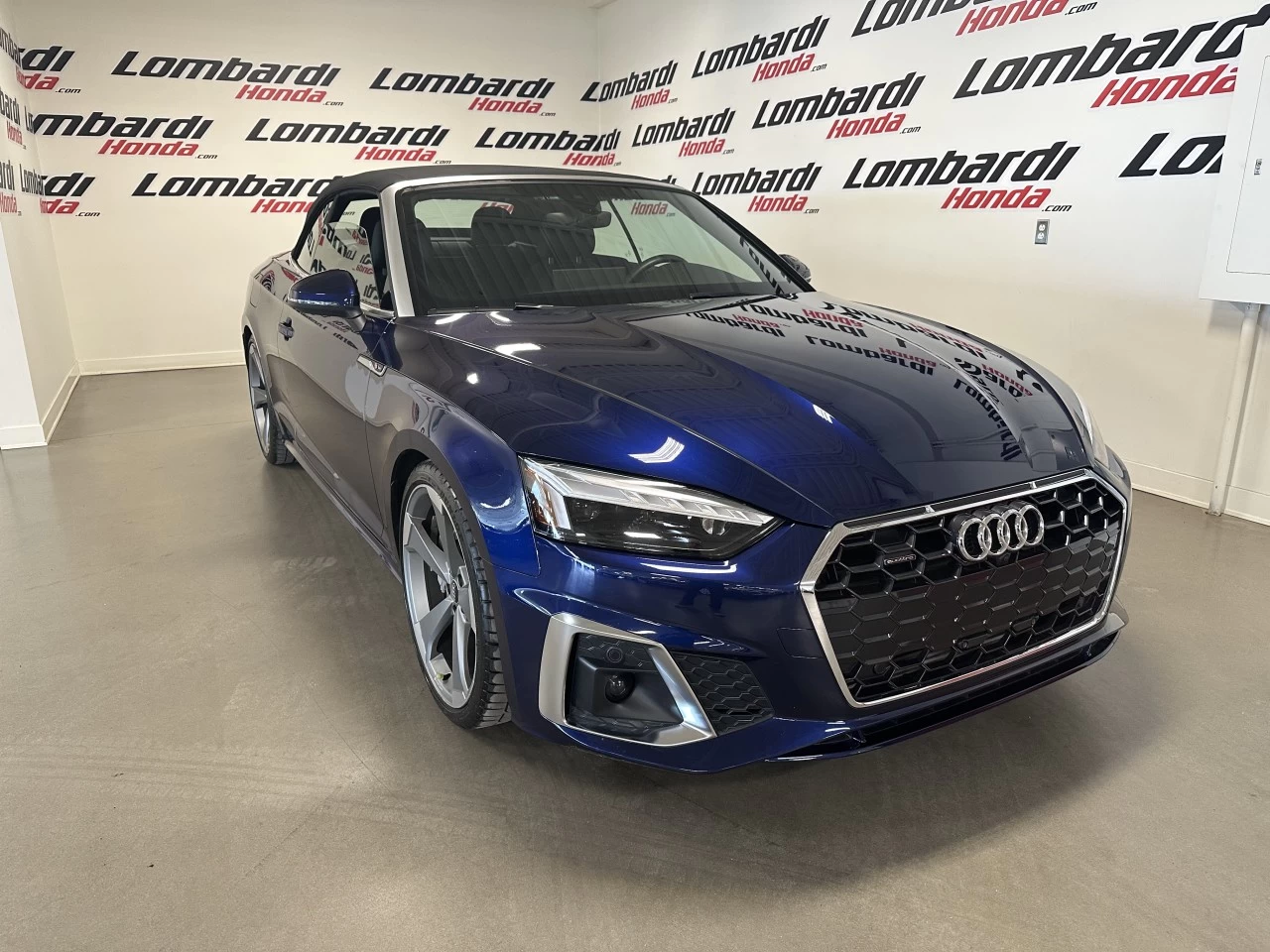 2023 Audi A5 Progressiv Main Image