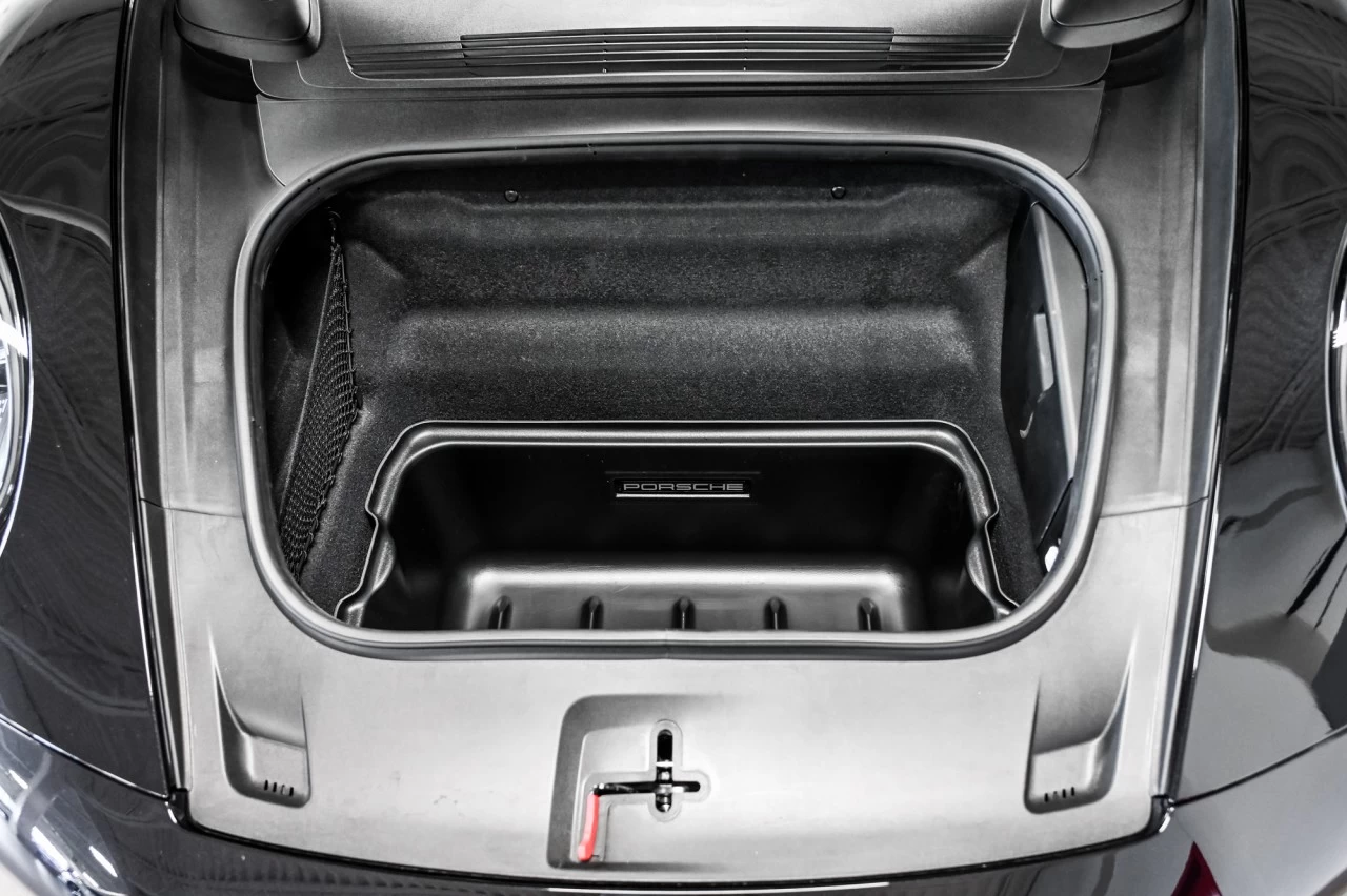 2024 Porsche 911 Targa 4 GTS Main Image