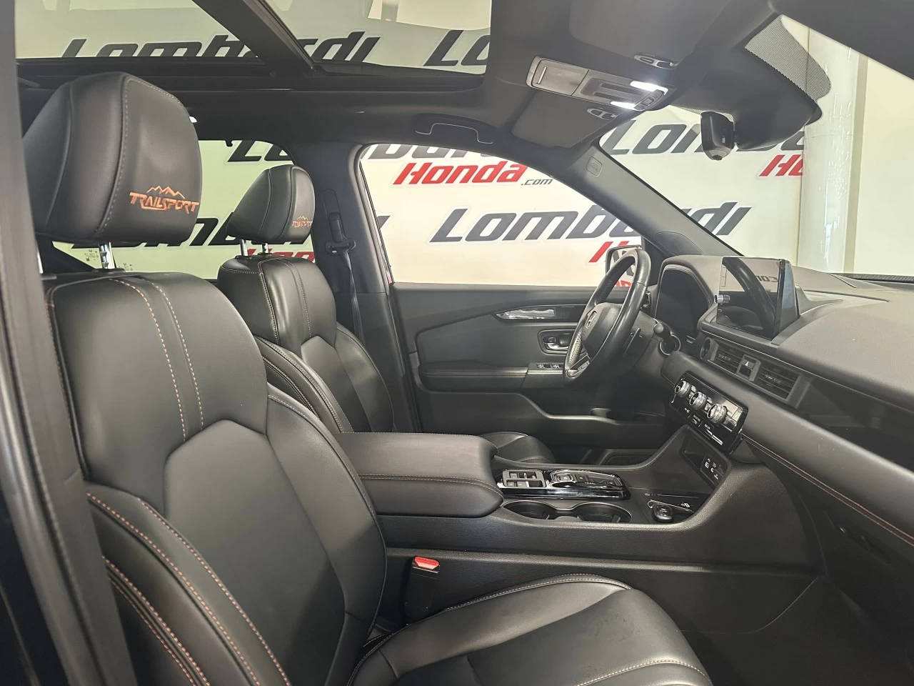 2023 Honda Pilot TrailSport https://www.lombardihonda.com/resize/b990ff35b810a3abc0cc817b2ca24889-1
