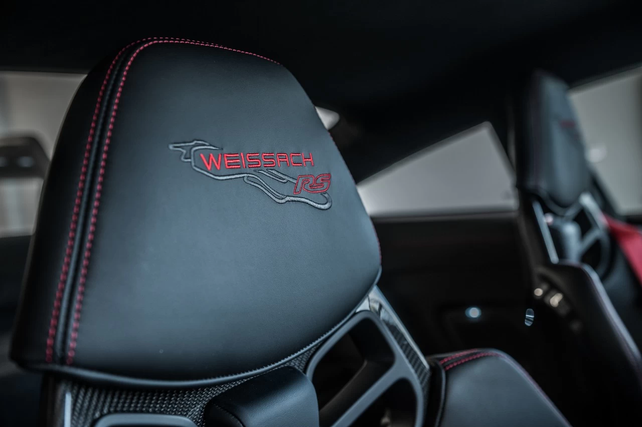 2024 Porsche 911 GT3 RS https://www.lombardihonda.com/resize/b990ff35b810a3abc0cc817b2ca24889-1