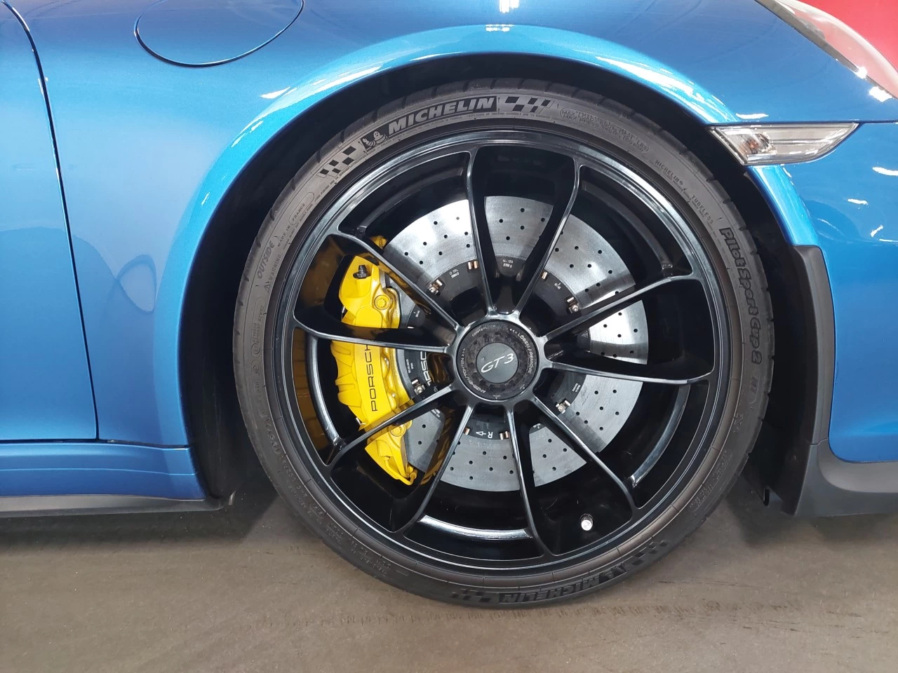 2015 Porsche 911
                                                    GT3 Image principale