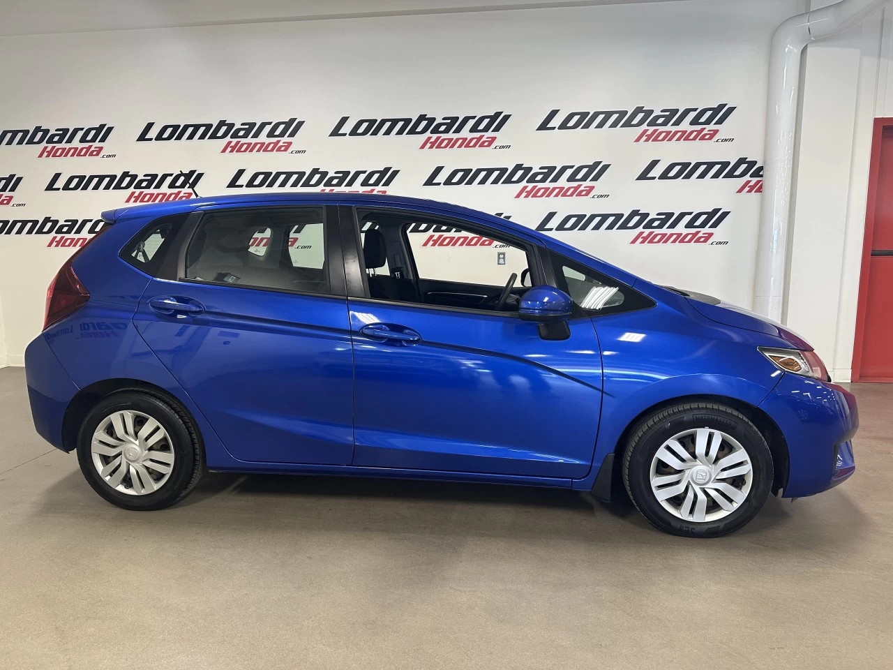 2016 Honda Fit
                                                    LX Main Image