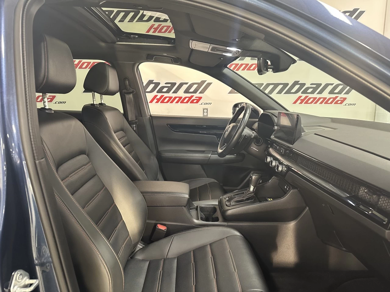 2024 Honda CR-V Touring Image principale