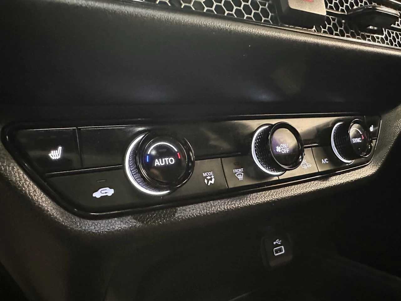 2024 Honda HR-V Sport-B Main Image