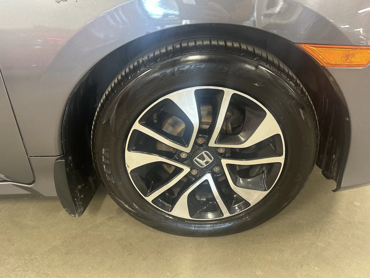 2020 Honda Civic Berline LX Main Image