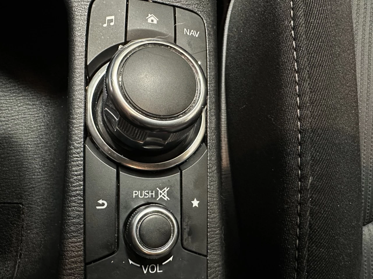 2018 Mazda CX-3 GS Image principale