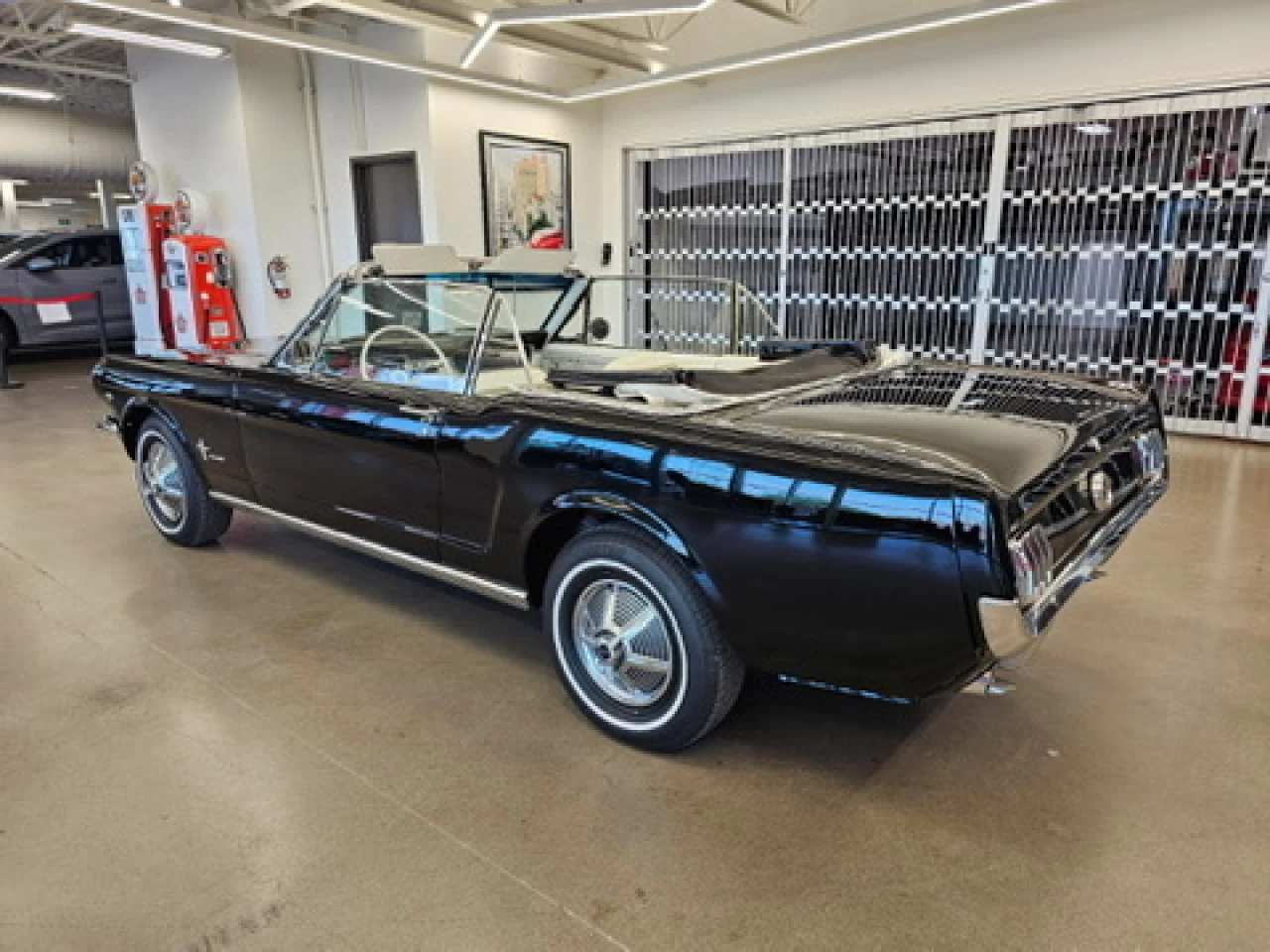 1965 Ford Mustang Ford Mustang Convertible Image principale