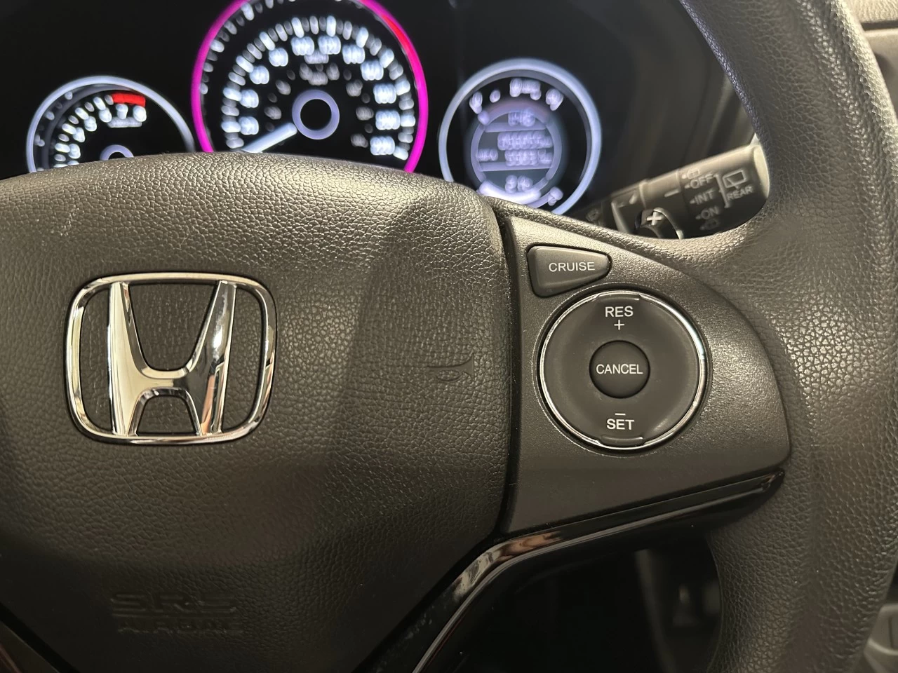 2017 Honda HR-V EX https://www.lombardihonda.com/resize/b990ff35b810a3abc0cc817b2ca24889-1