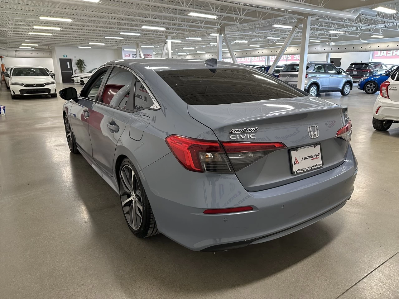 2024 Honda Civic Touring Main Image