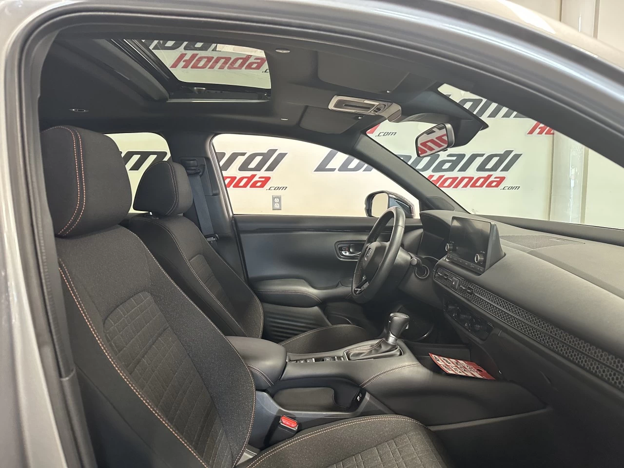 2023 Honda HR-V
                                                    Sport Image principale