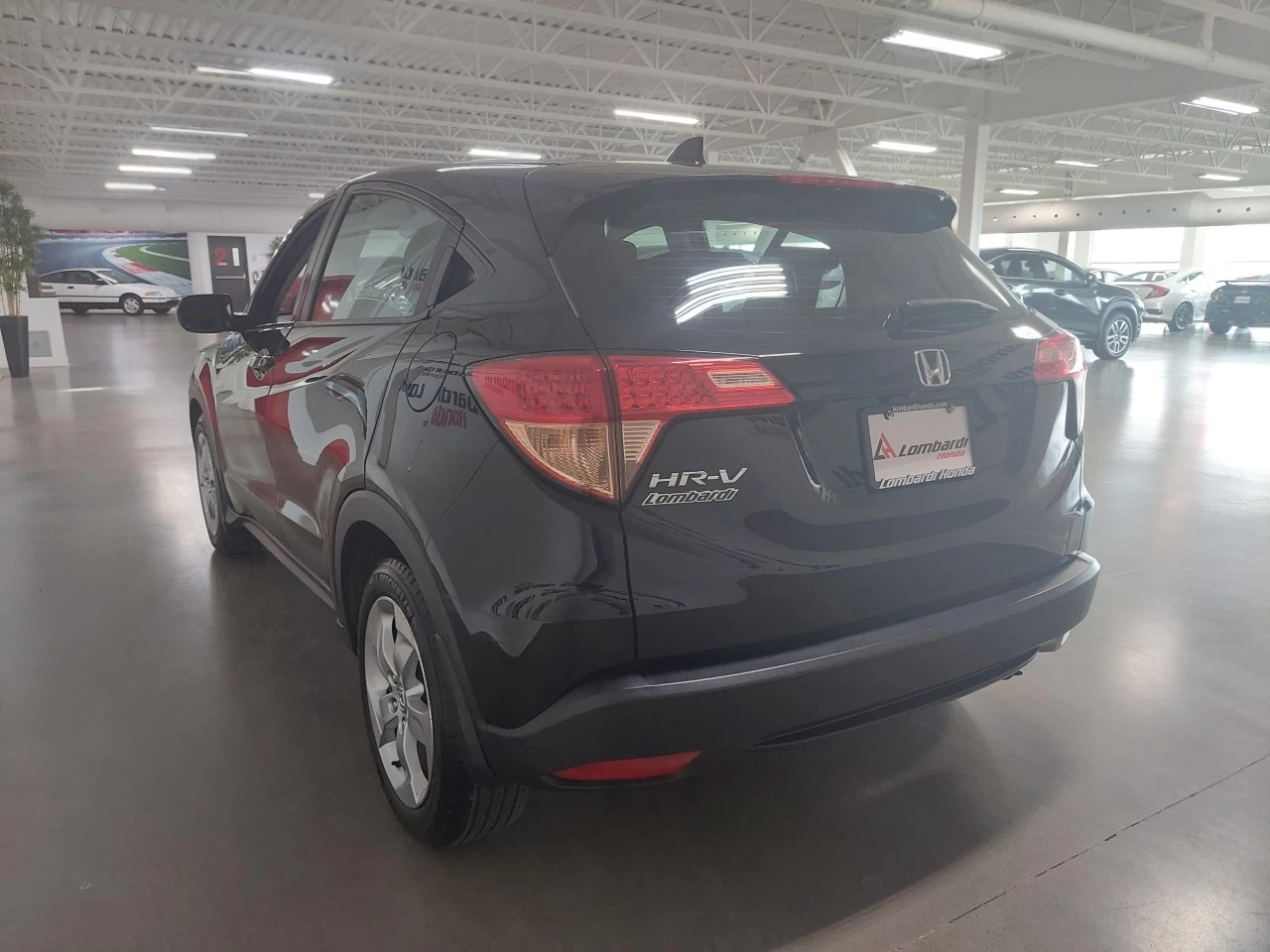 2016 Honda HR-V
                                                    LX Image principale