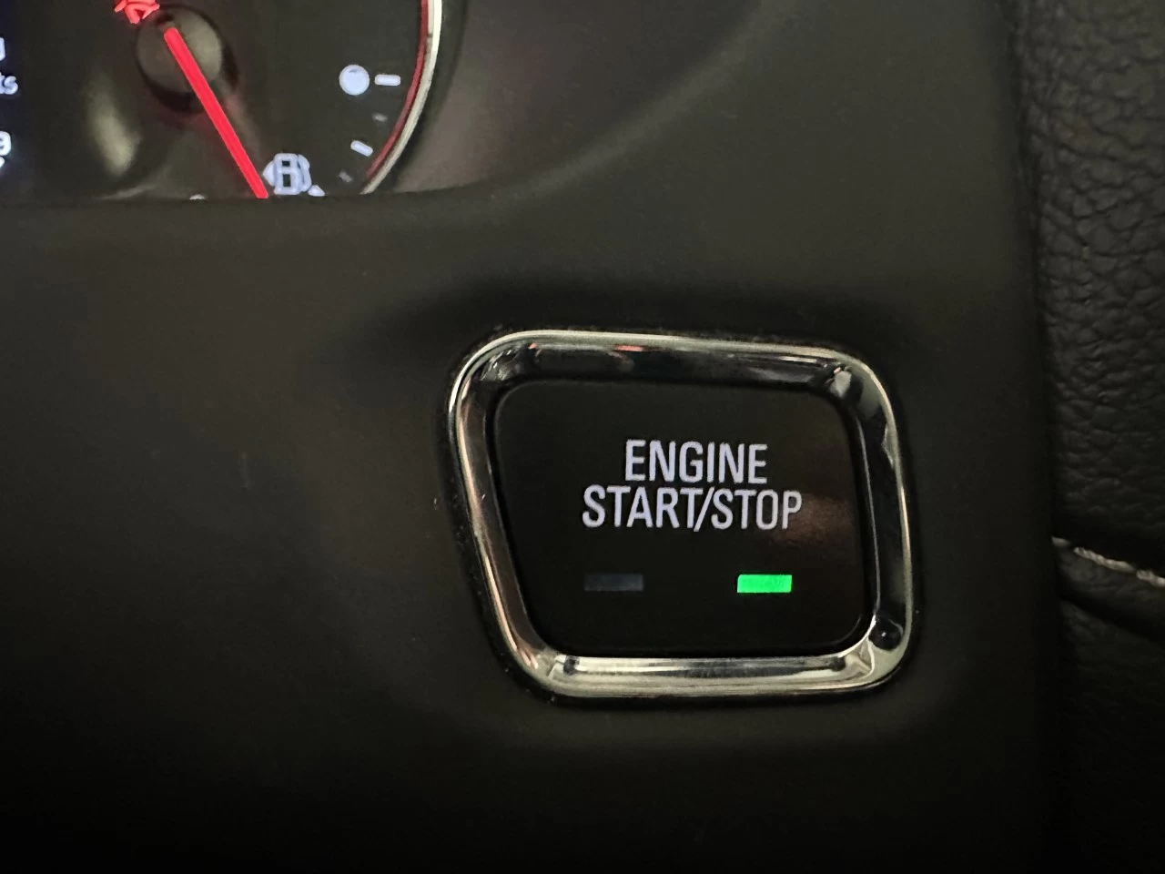 2023 GMC Acadia Denali Image principale