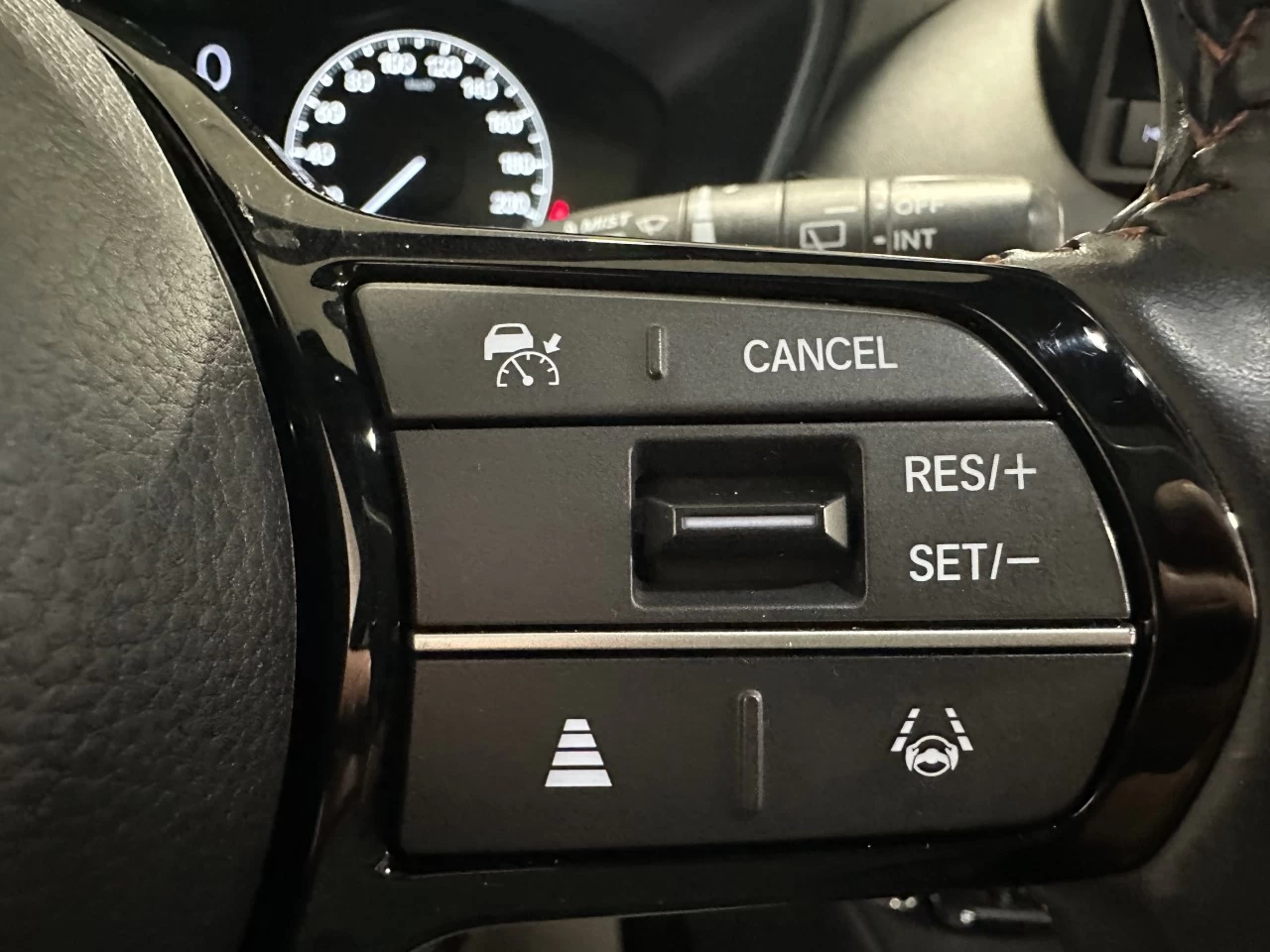 2024 Honda HR-V Sport-B Main Image