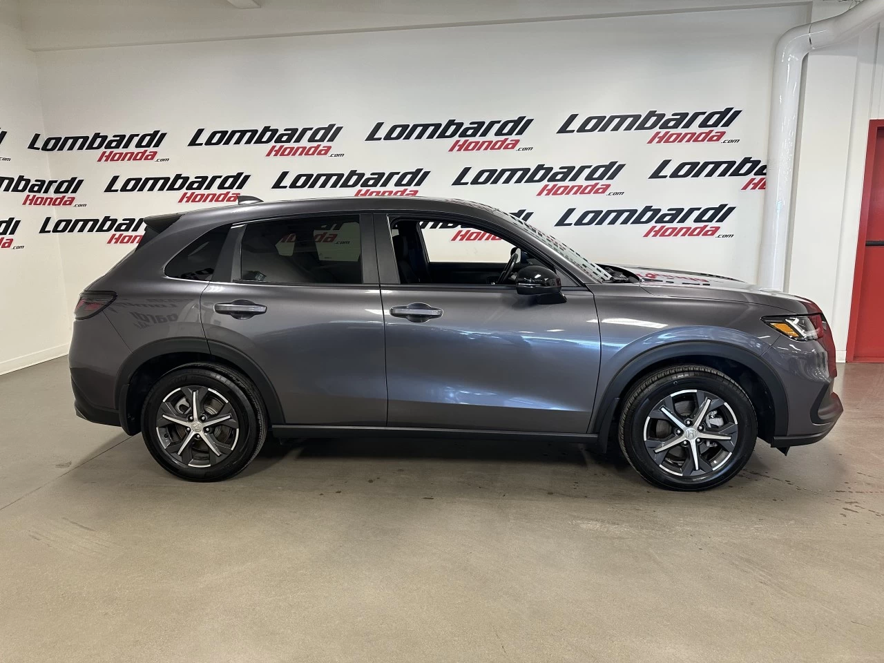 2023 Honda HR-V Sport https://www.lombardihonda.com/resize/b990ff35b810a3abc0cc817b2ca24889-1