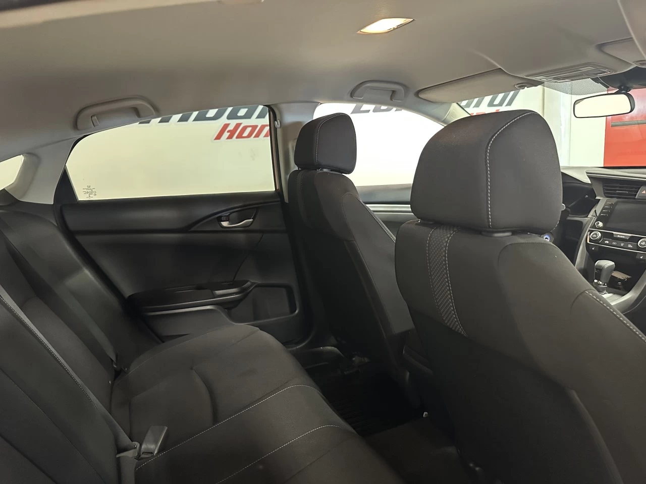 2020 Honda Civic LX Image principale