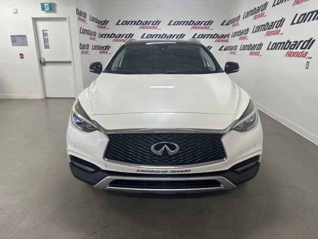 INFINITI QX30 AWD 4dr 2017