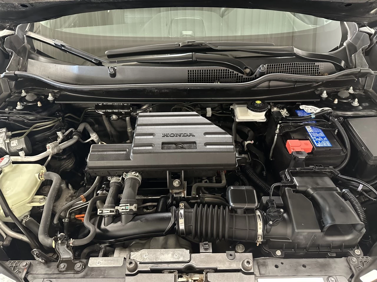 2021 Honda CR-V LX https://www.lombardihonda.com/resize/b990ff35b810a3abc0cc817b2ca24889-1