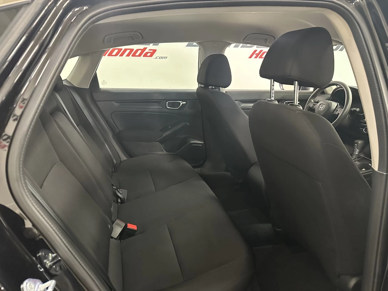 2022 Honda Civic LX Main Image