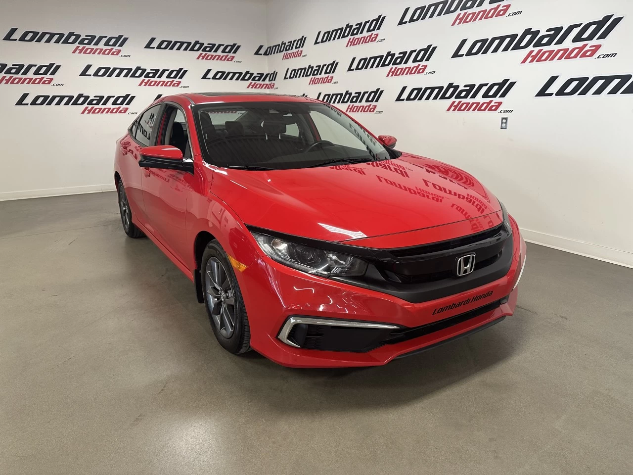 2020 Honda Civic
                                                    EX Main Image