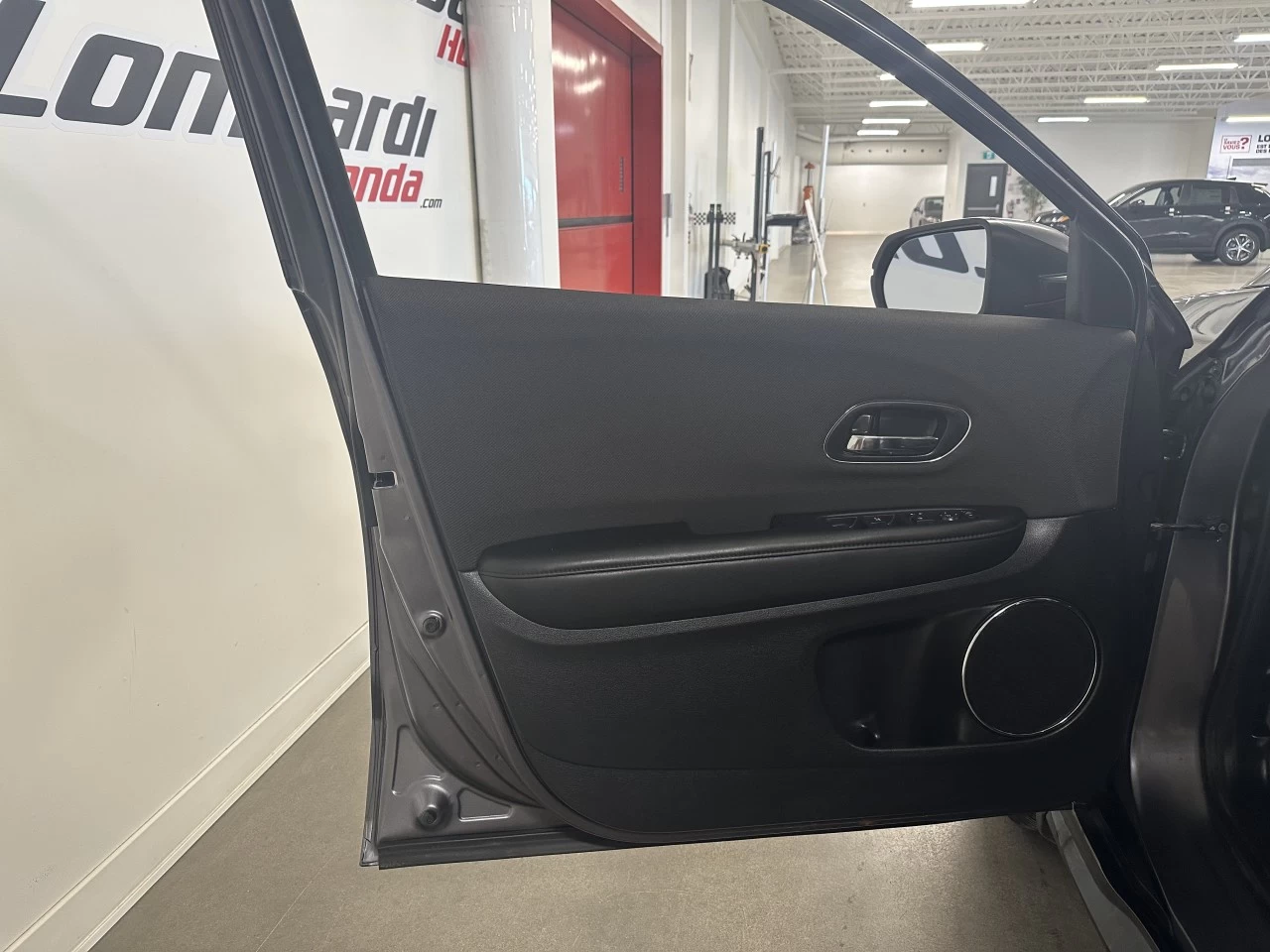 2020 Honda HR-V
                                                    Sport Main Image