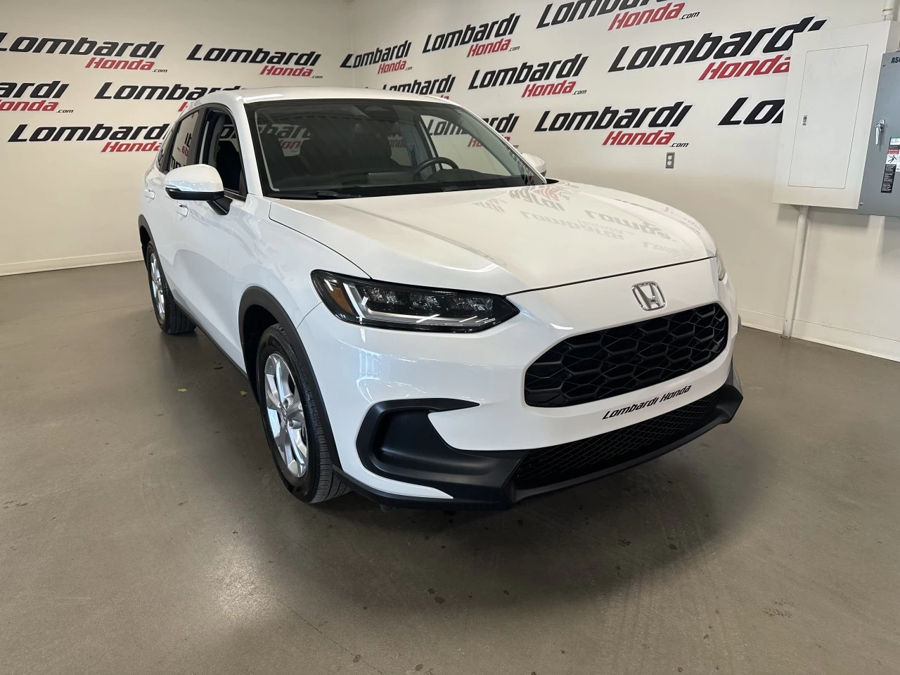 2024 Honda HR-V
                                                    LX-B Main Image