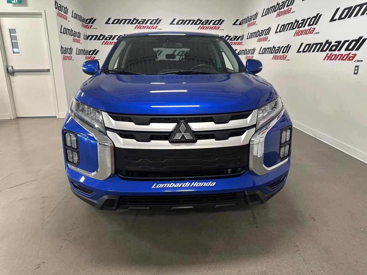 2024 Mitsubishi RVR SE Image principale