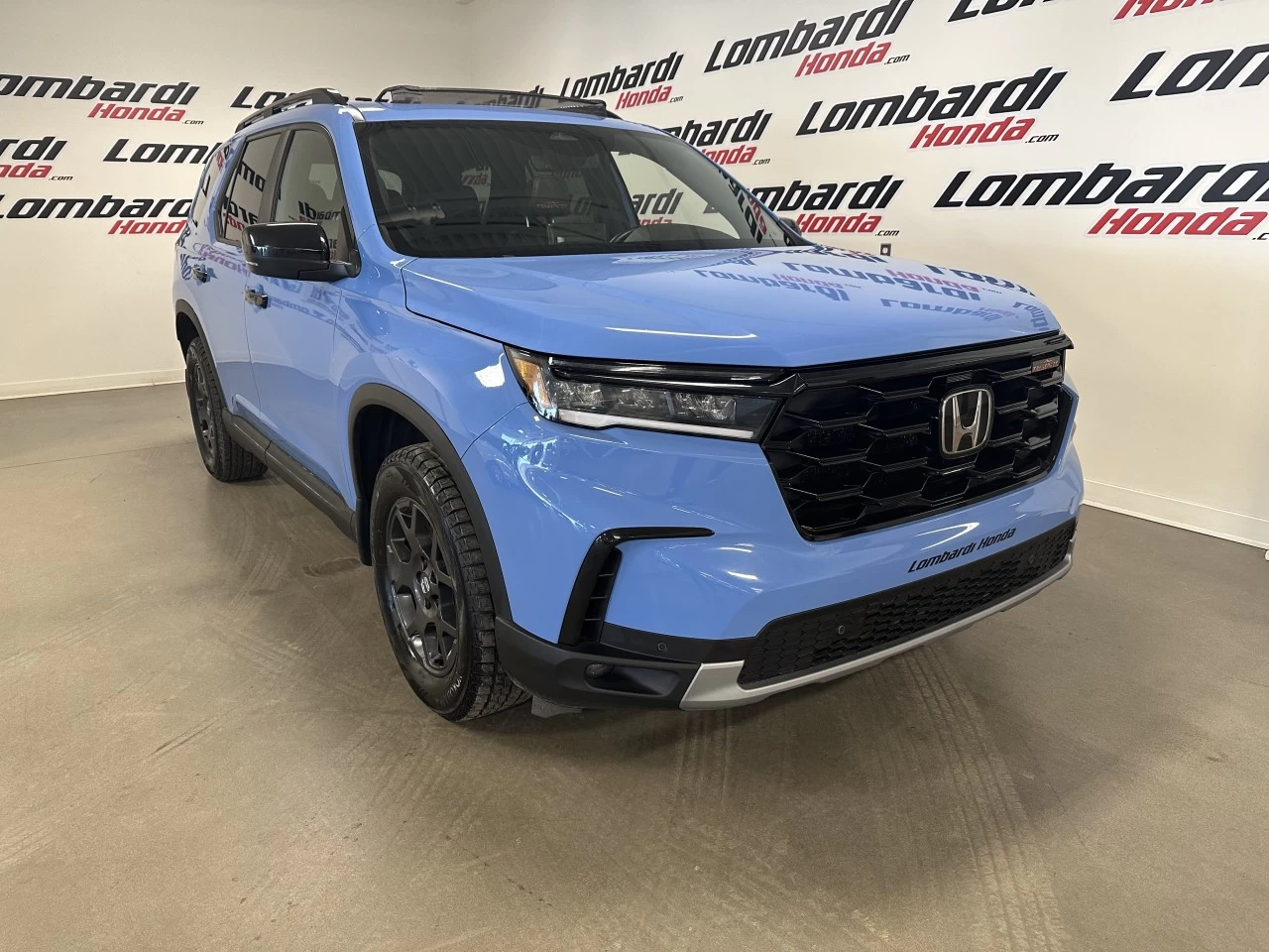 2023 Honda Pilot TrailSport Main Image