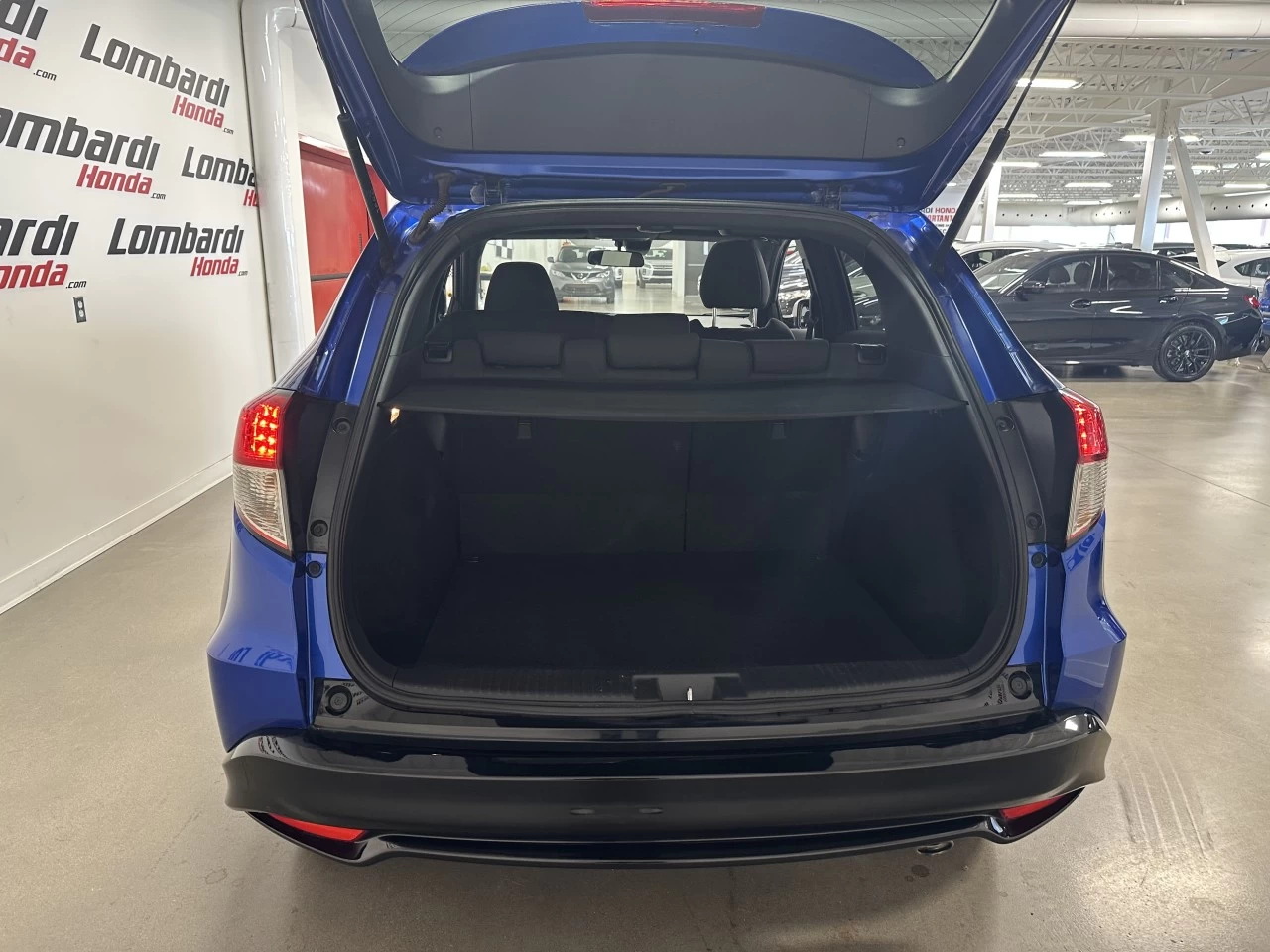 2021 Honda HR-V
                                                    Sport Main Image