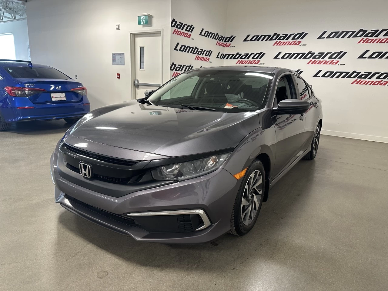 2020 Honda Civic
                                                    EX Image principale