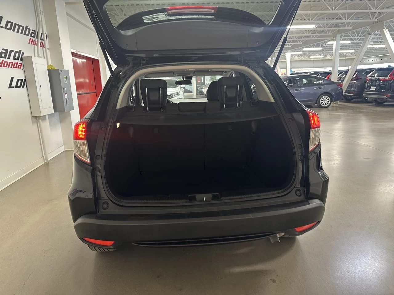 2022 Honda HR-V
                                                        LX Image principale