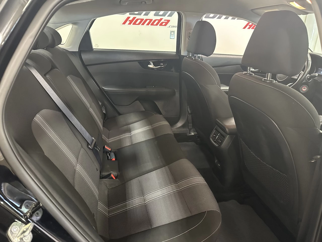 2023 Kia Forte EX Image principale