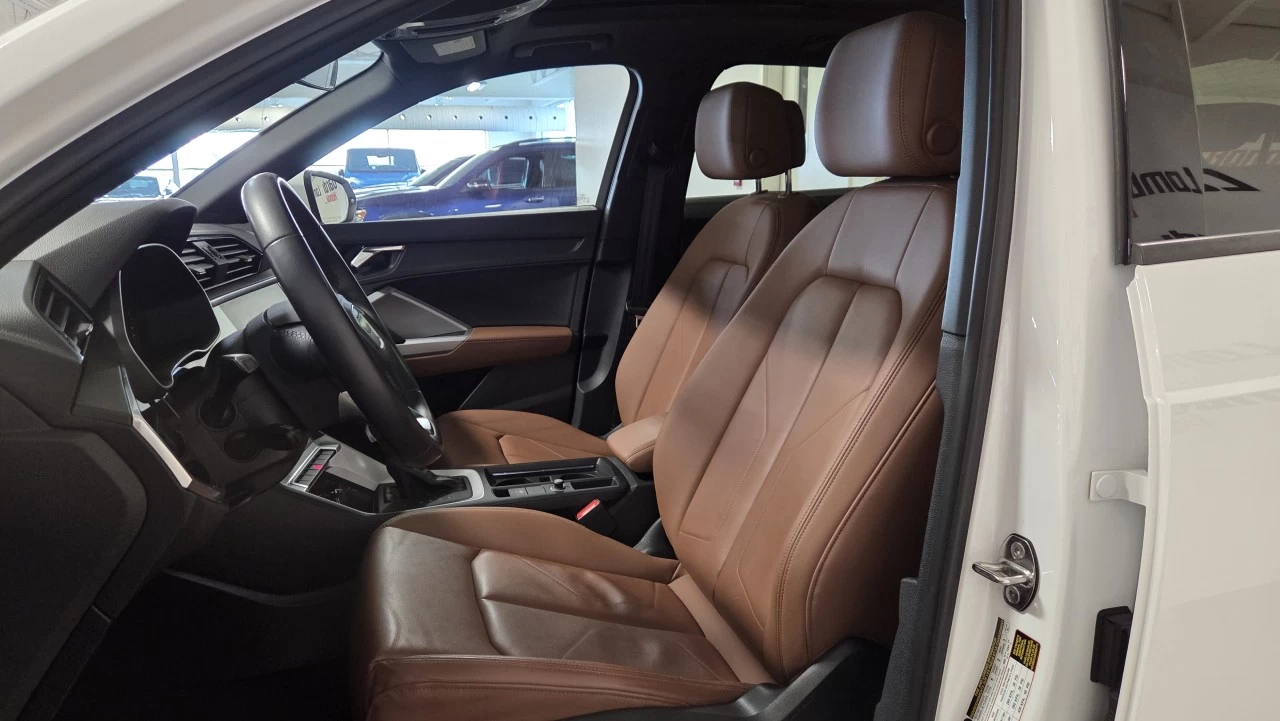 2022 Audi Q3 Komfort Main Image