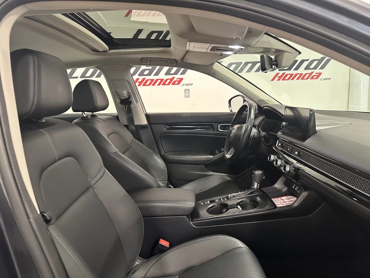 2024 Honda Civic Touring Image principale