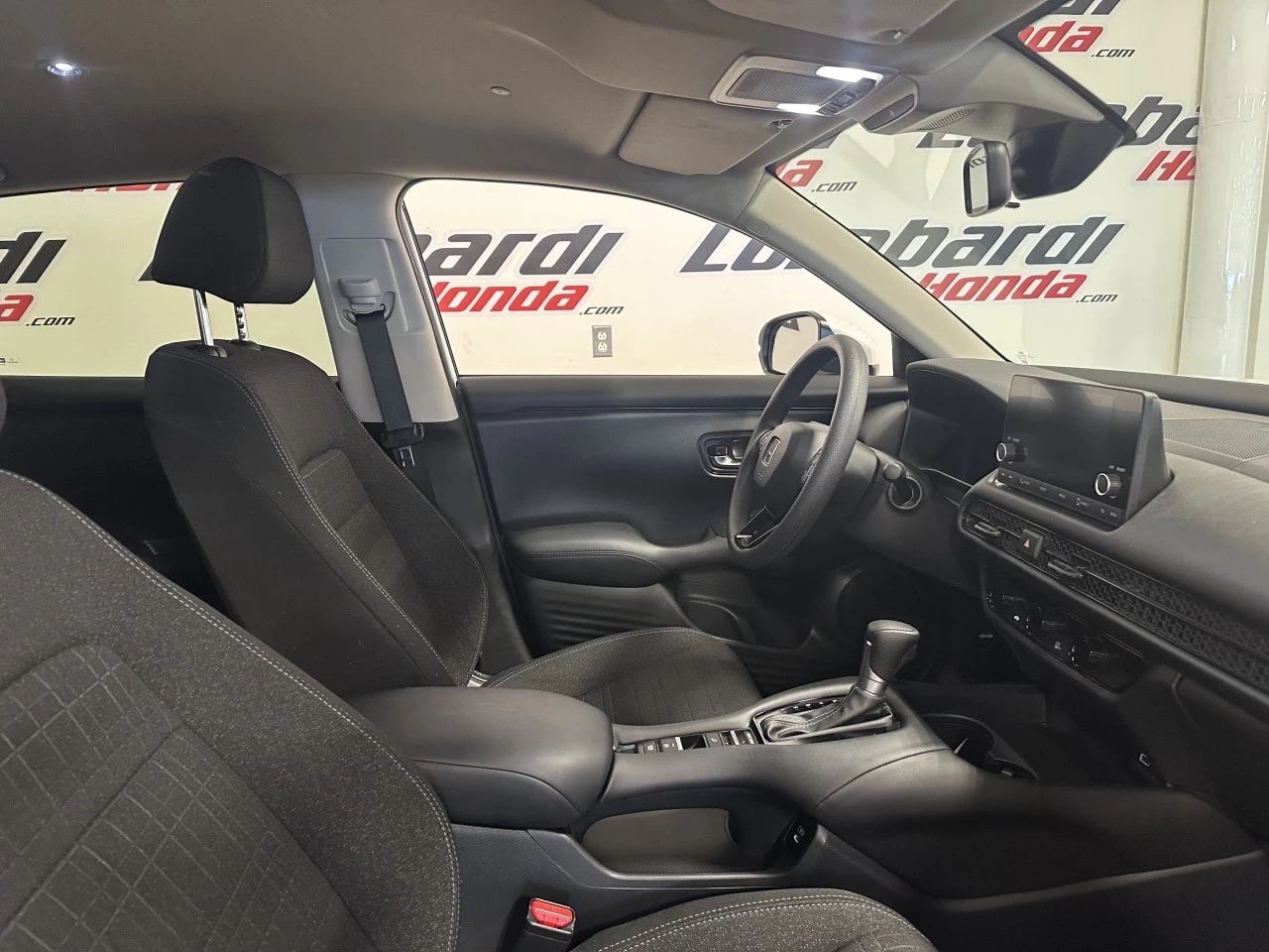 2025 Honda HR-V LX Main Image