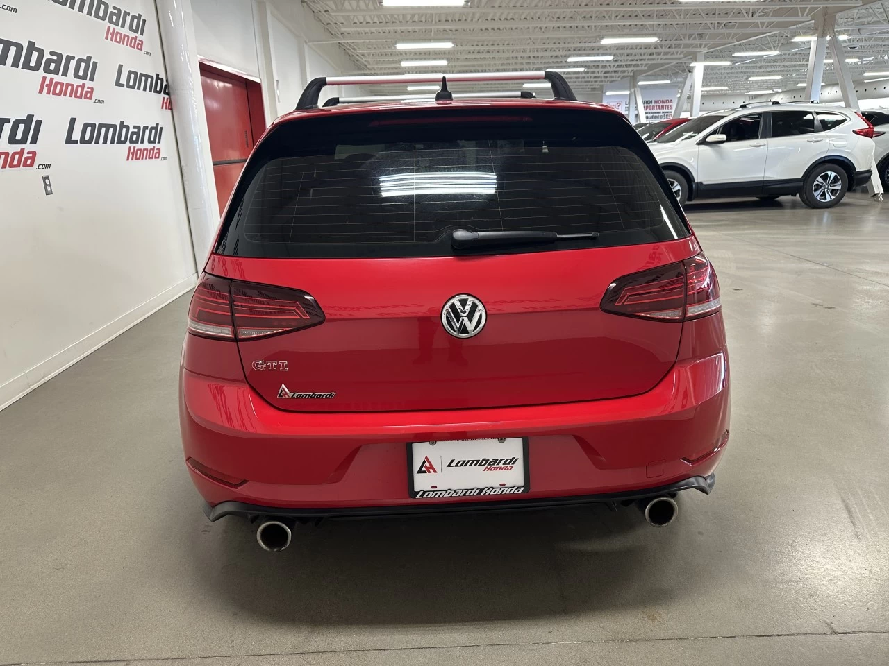 2019 Volkswagen Golf Auto Main Image