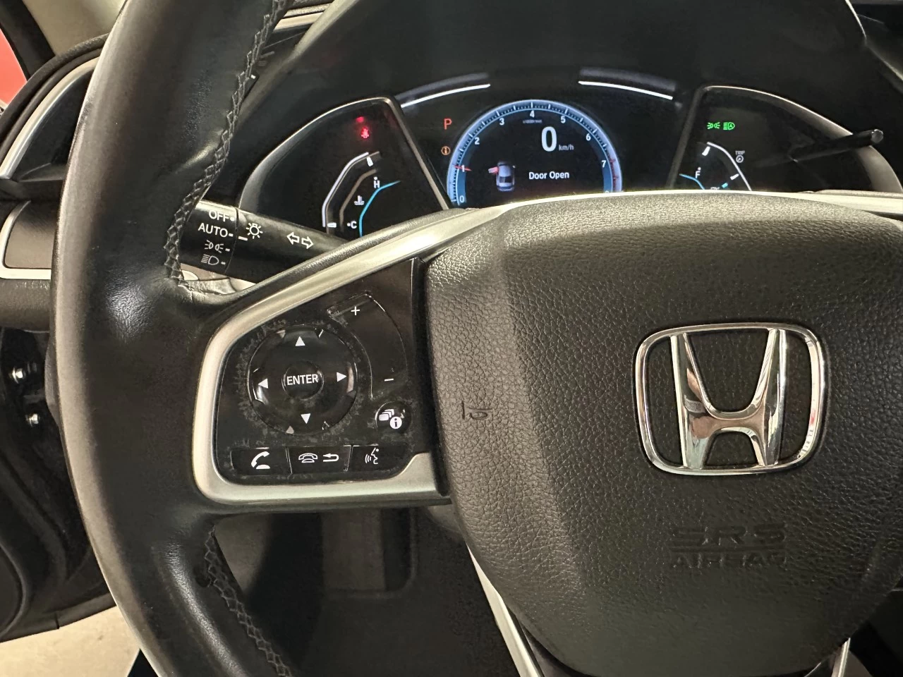 2021 Honda Civic
                                                    EX Main Image