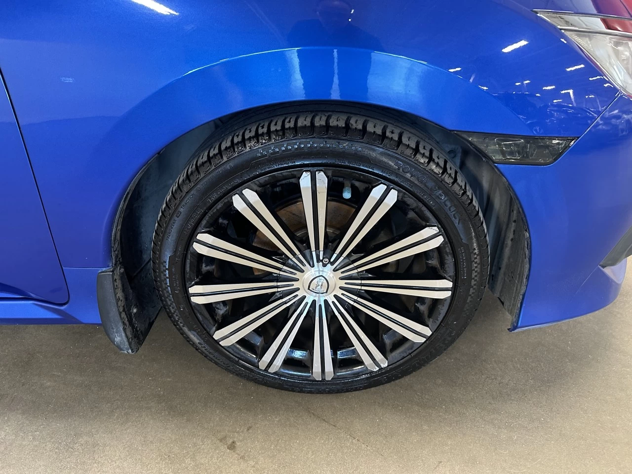 2018 Honda Civic EX Main Image