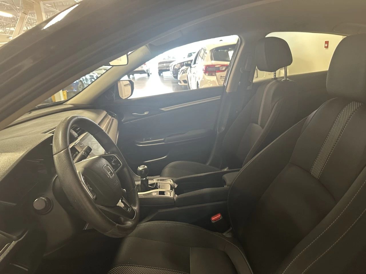 2020 Honda Civic
                                                    LX Main Image