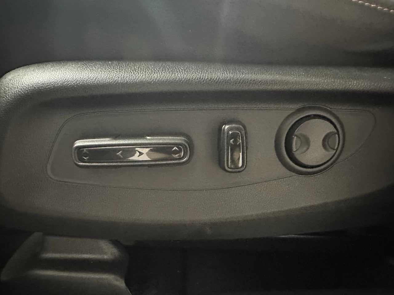 2023 Honda CR-V Touring Image principale