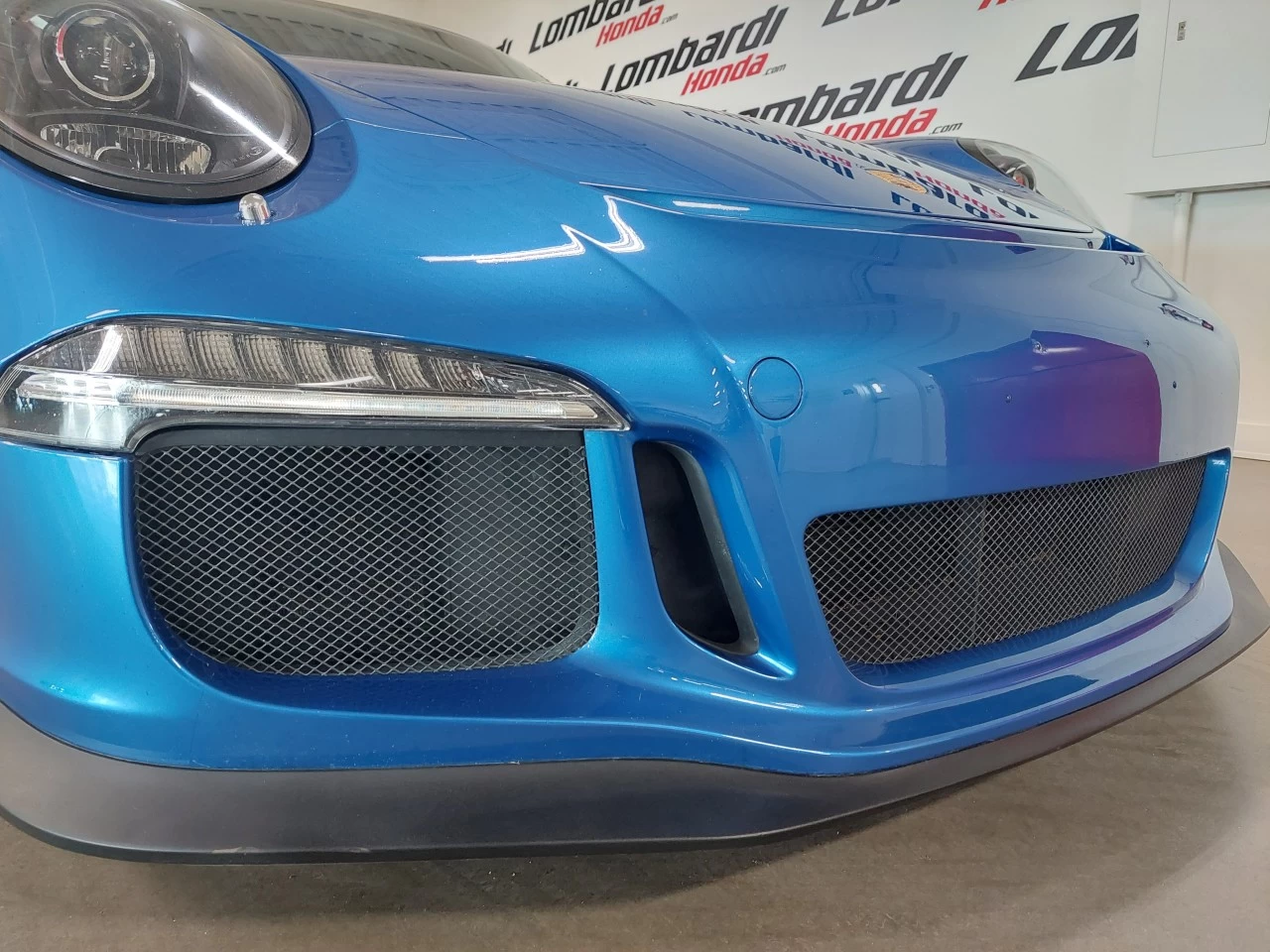 2015 Porsche 911
                                                    GT3 Image principale