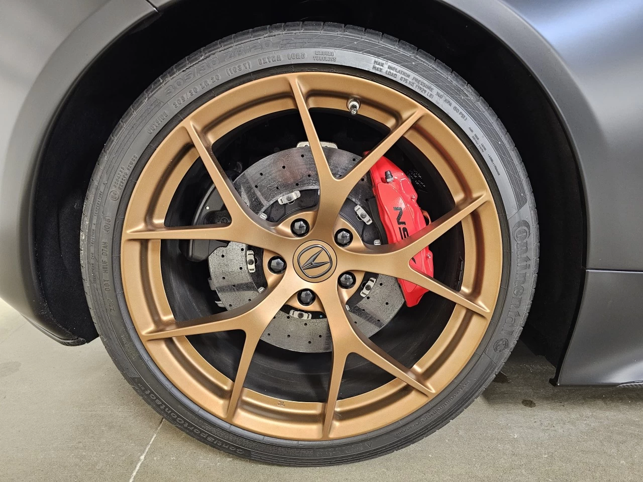 2017 Acura NSX FULL MAT PPF - FULL CARBONE - ORIGINAL - https://www.lombardihonda.com/resize/b990ff35b810a3abc0cc817b2ca24889-1